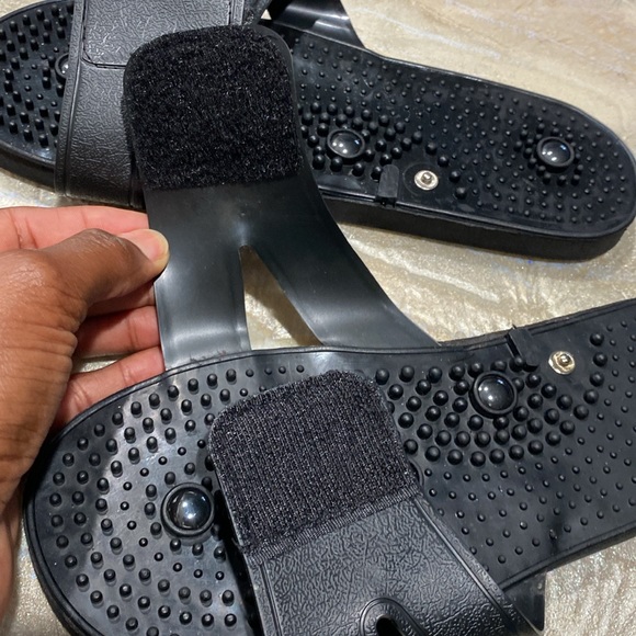 HiDow Foot Massager Sandals For Use with TENS Unit ( It’s just the Sandals) - Picture 12 of 12